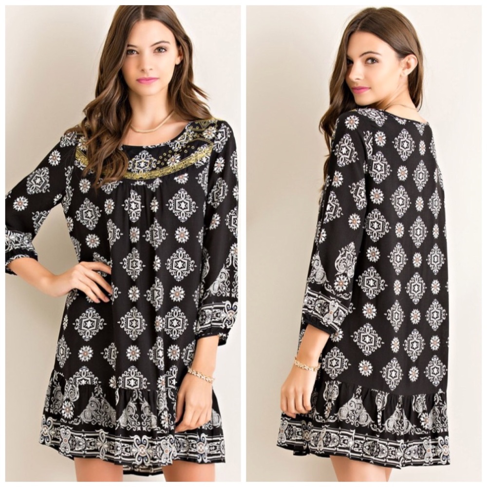 NWT Entro Black Printed Dress